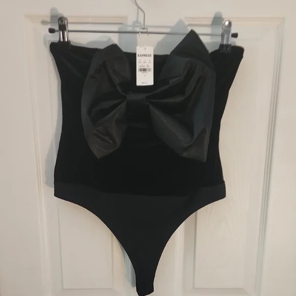 Sexy Sophisticated Bodysuit - Picture 8 of 9